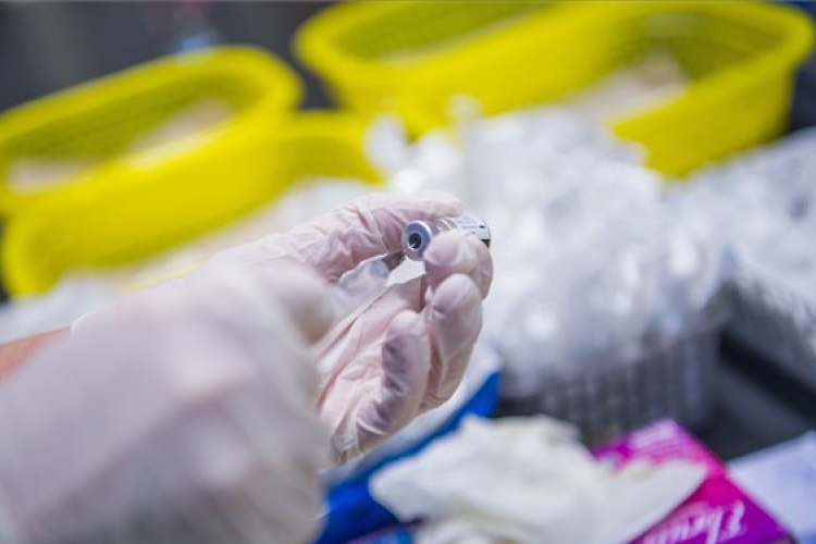 Német belügyminiszter: az oltás nem járhat kiváltságokkal