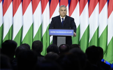 Évértékelő - Orbán Viktor: a magyar gyermekvédelmi rendszert meg kell erősíteni