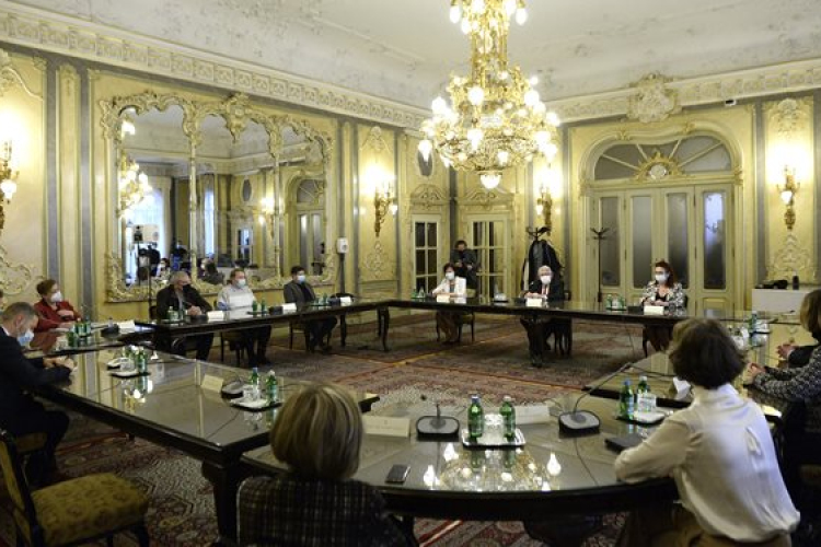 Megalakult az oltóanyaggyár-munkacsoport